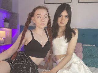 Porn webcam CarolynAndGloria